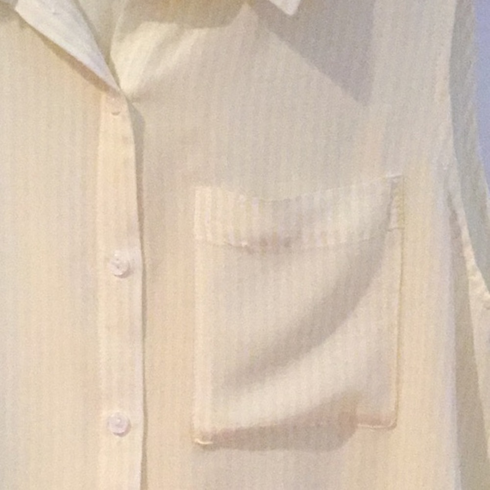 Blouse - Picture 3 of 4